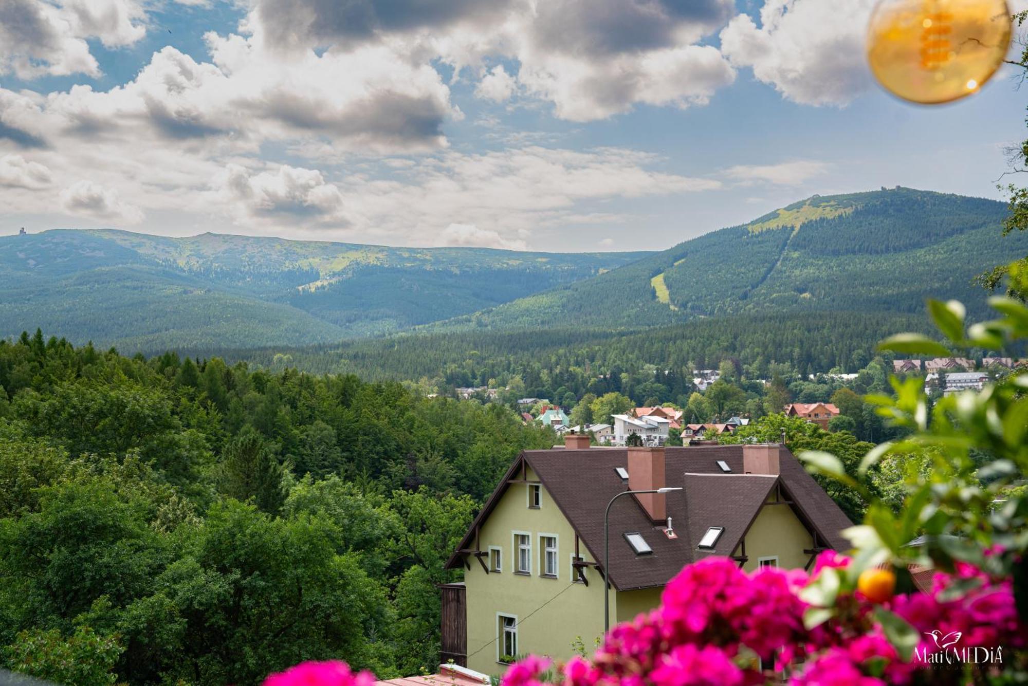 Apartament Panorama Gor - Centrum Miasta Z Widokiem Na Szrenice Sklářská Poruba Exteriér fotografie